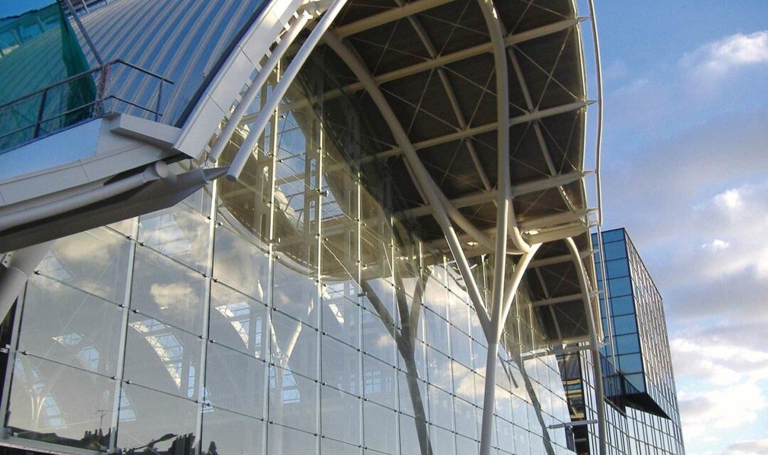 Orleans Train Station | Glass Rainscreen System