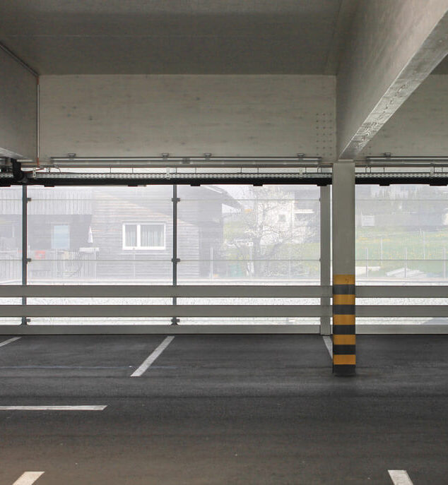 Hofer Supermarket Parking Facility | Glass Rainscreen Façade