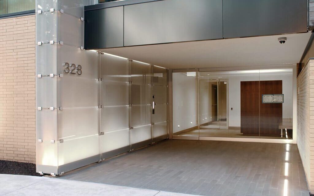 328 West Wisconsin | Glass Rainscreen System