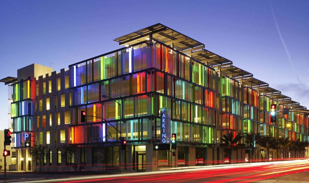 Santa Monica Civic Ctr. Parking Structure | Channel Glass Facade