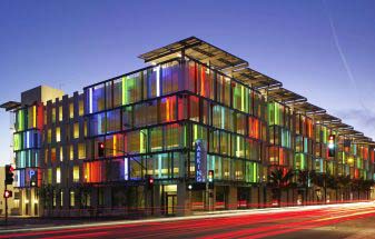 Santa Monica Civic Ctr. Parking Structure | Channel Glass Facade