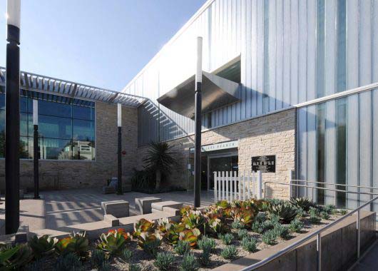 Silver Lake Branch Library | Bendheim Channel Glass Wall Systems