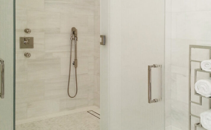 1110 Park Avenue Residential Building | Glass Shower Door