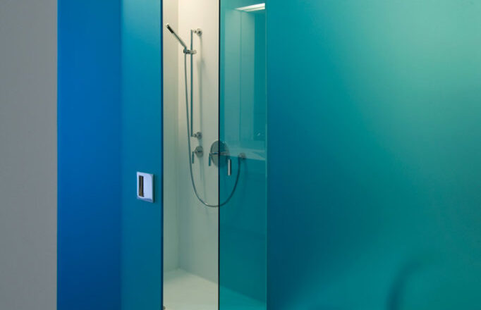 166 Perry Street Residential Building | Glass Shower Door