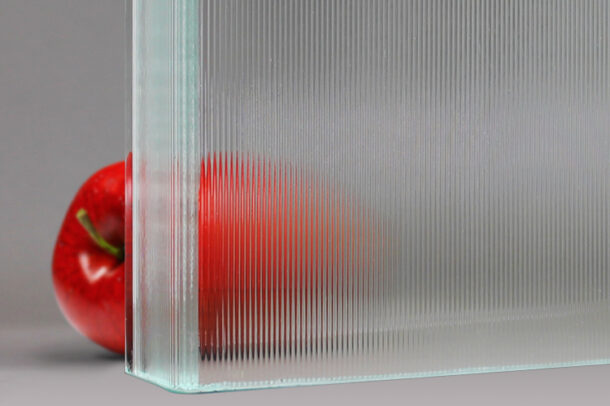 "Houdini" Channel Glass