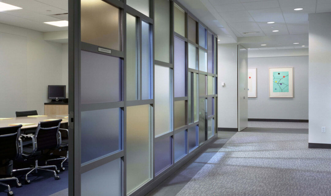 Marsh & McLennan | Bendheim Etched Glass