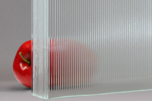 "Piccolo" Channel Glass