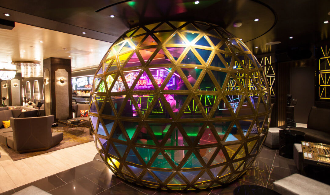 W New York Times Square | Dichroic Architectural Glass DJ Booth