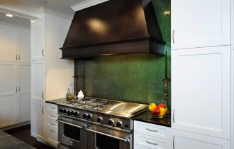 Private Residence | Glass Backsplash