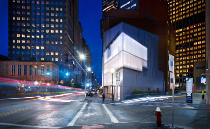 600 Liberty Ave. - PNC Legacy Project | Bendheim Channel Glass Project