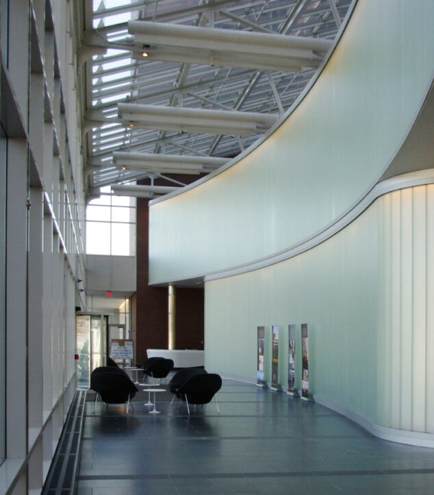 640 Memorial Drive | Bendheim Channel Glass Project