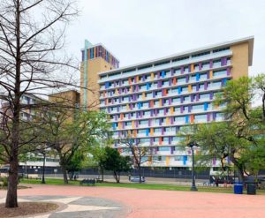 Children's Hospital of San Antonio | Bendheim Channel Glass Project