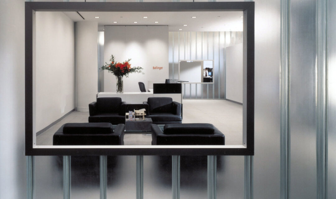 Ballinger Architects Office | Bendheim Channel Glass Project