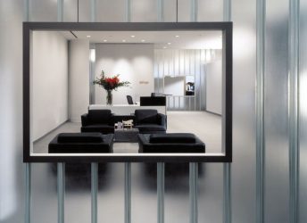 Ballinger Architects Office | Bendheim Channel Glass Project