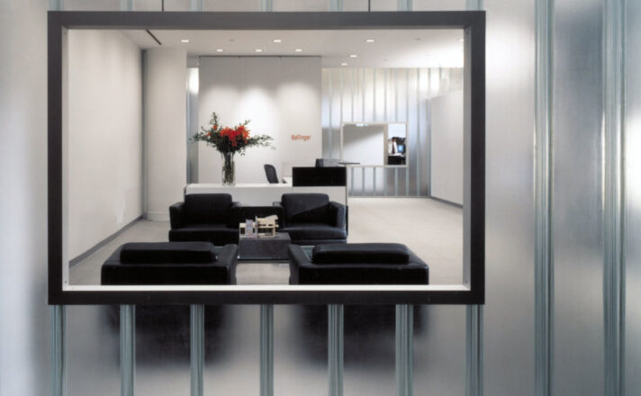 Ballinger Architects Office | Bendheim Channel Glass Project