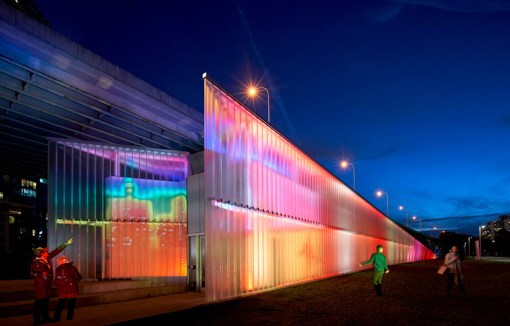Fort York Visitor Centre | Bendheim Channel Glass Wall Systems