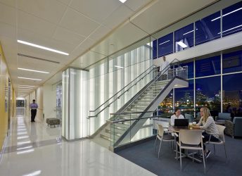 Indiana University Neurosciences Research Building | Bendheim Channel Glass Project