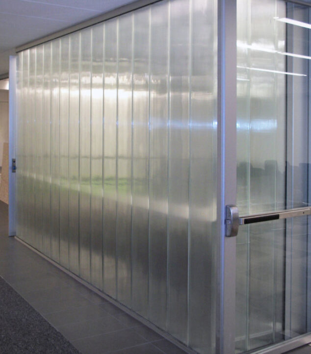 NYC Department of Health and Mental Hygiene, Long Island | Bendheim Channel Glass Project