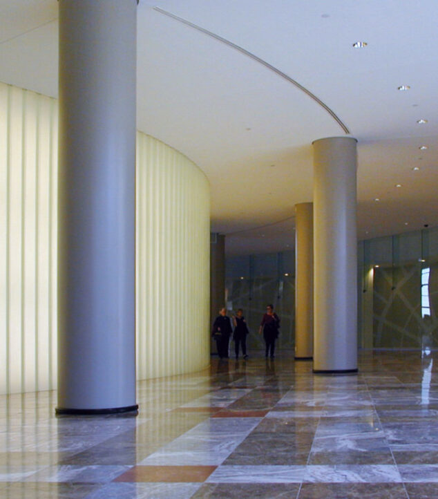 World Financial Center - Winter Garden | Bendheim Channel Glass Project