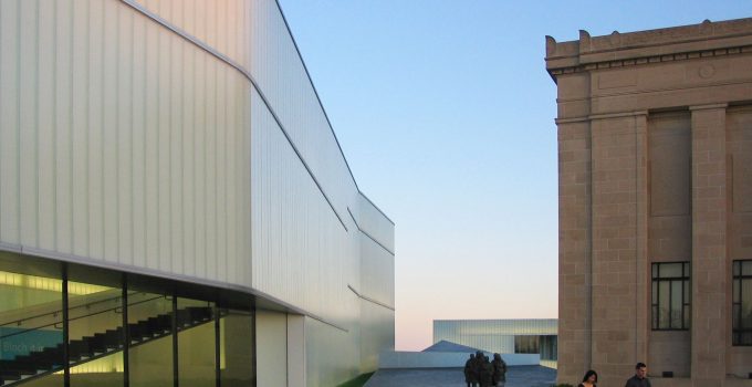 Bloch Building - Nelson-Atkins Museum of Art | Bendheim Channel Glass Project