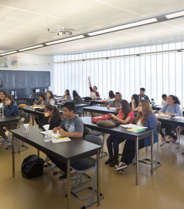 LAUSD James A. Garfield High School | Bendheim Channel Glass Project