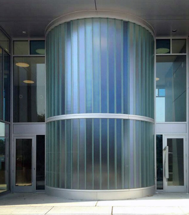 Grand Bank | Bendheim Channel Glass Project