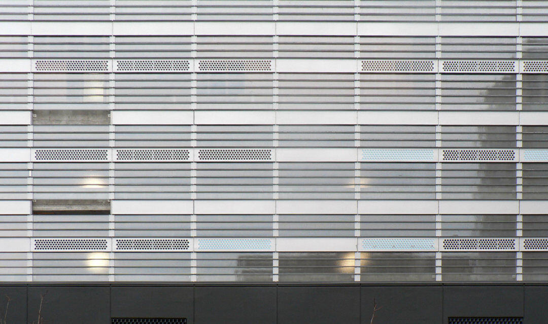 Lexington Park Condominiums Parking Structure | Bendheim Channel Glass Project