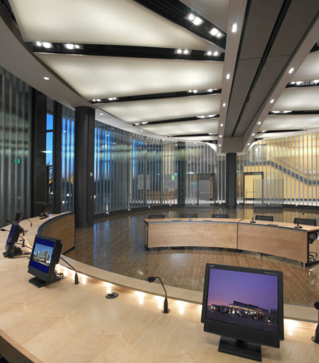 Norm Dicks Government Center | Bendheim Channel Glass Project