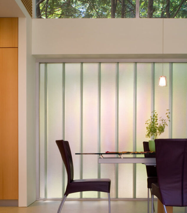 Parker Gordon Residence | Bendheim Channel Glass Project