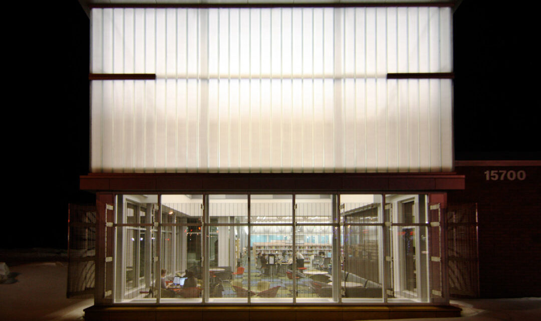 Plymouth Library | Bendheim Channel Glass Project