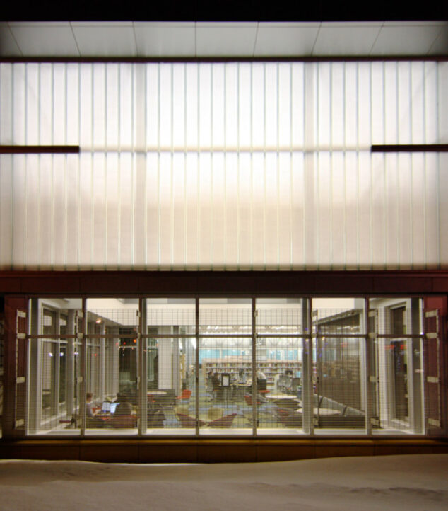 Plymouth Library | Bendheim Channel Glass Project