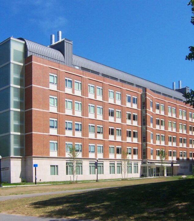 University of Rochester - Goergen Hall for Biomedical Research and Optics | Bendheim Channel Glass Project