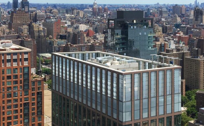 1 Hudson Yards | High-Rise Glass Crown