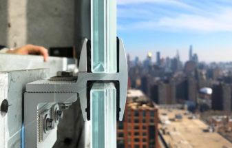 1 Hudson Yards | High-Rise Glass Crown Detail