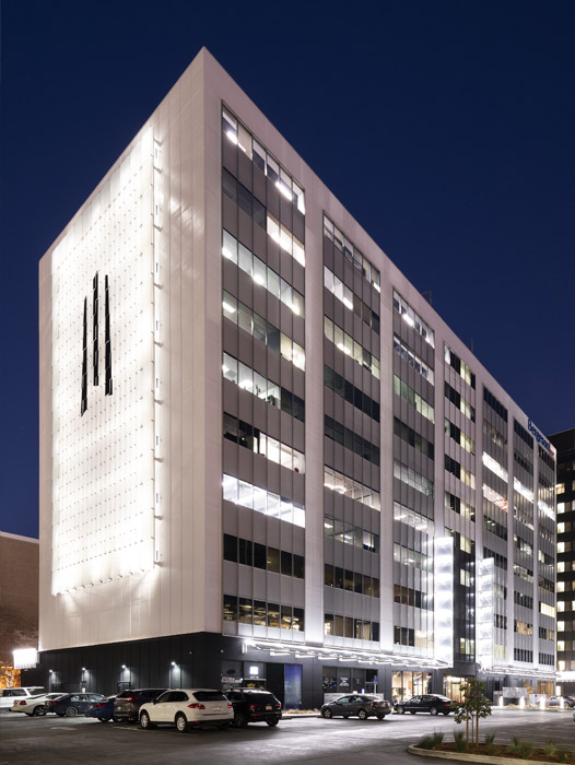 Luminous Glass Facade Elements Revamp Old Office Building in San Jose to Attract New Tenants
