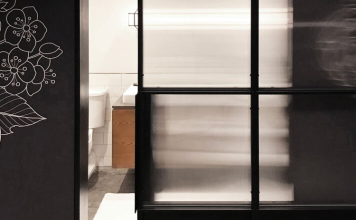 Crossroads Hotel | Bendheim Textured Architectural Glass