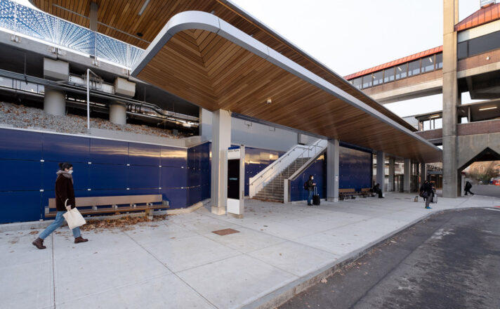 Bendheim glass rainscreen system installed at the MTA White Plains Train Station.