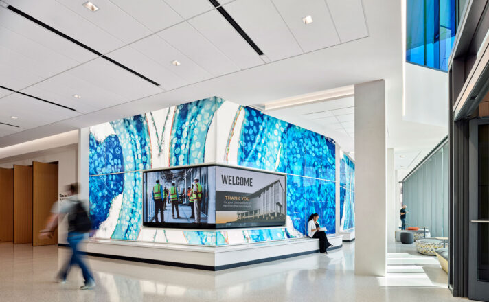 Bendheim TurnKey Fusion glass cladding system in a lobby.
