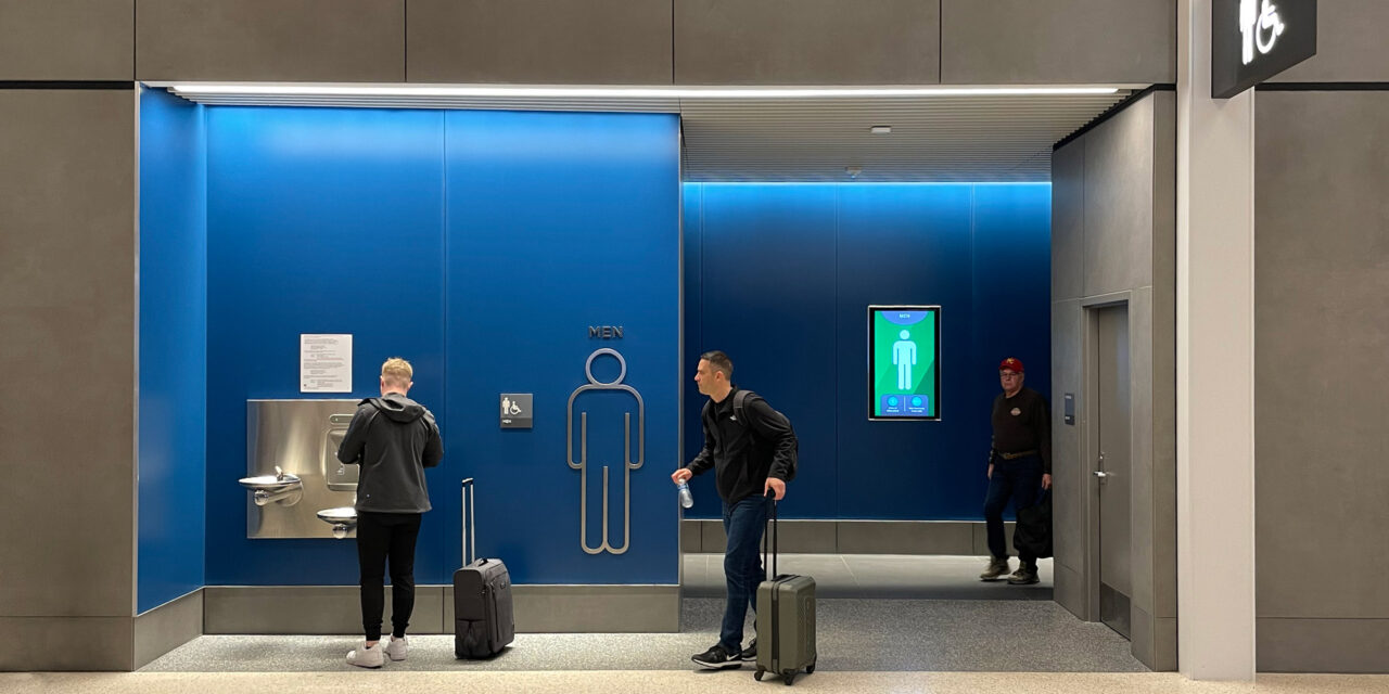Bathroom entrance at KCI Airport with Bendheim glass.