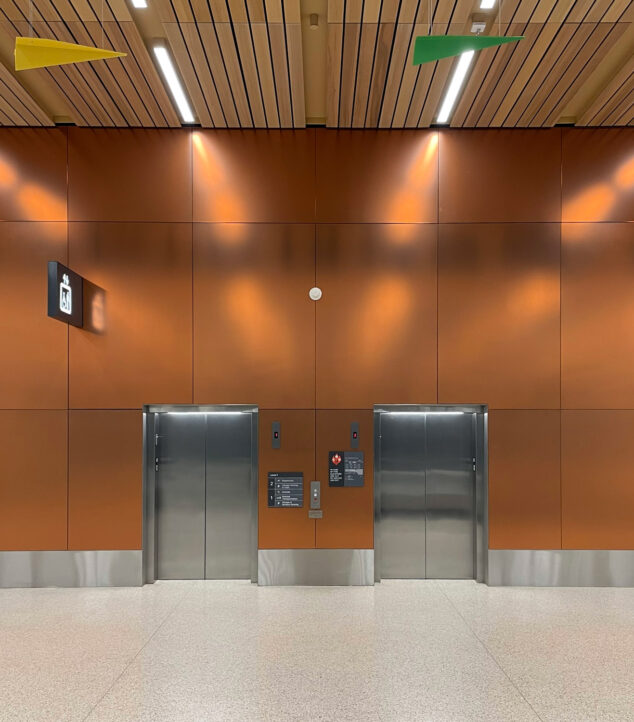 Elevators at KCI Airport with Bendheim glass.