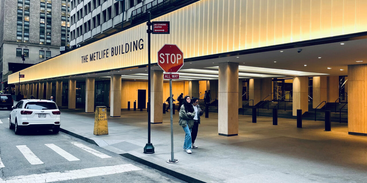 Channel glass podium above the ground floor of the building.