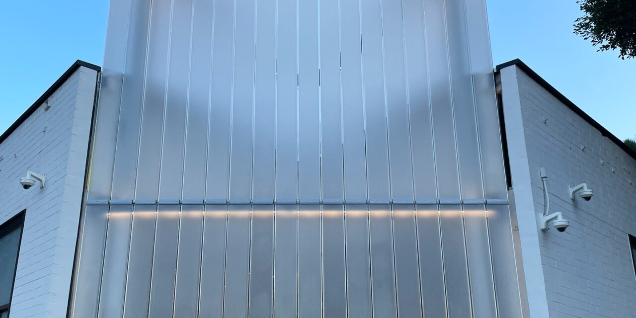 Bendheim channel glass exterior wall at Citi Bank.