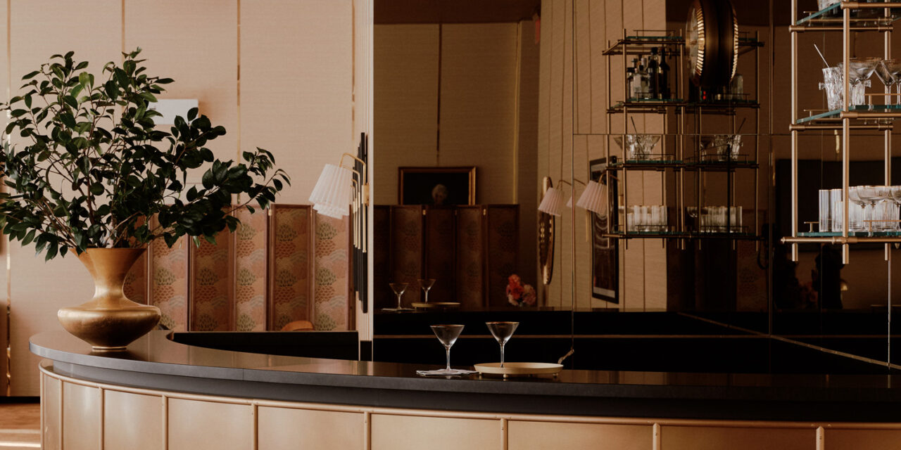 Bendheim bronze mirror behind the lounge bar.