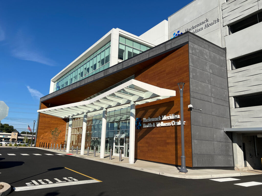 Bendheim glass canopy system in front of a healthcare facility.