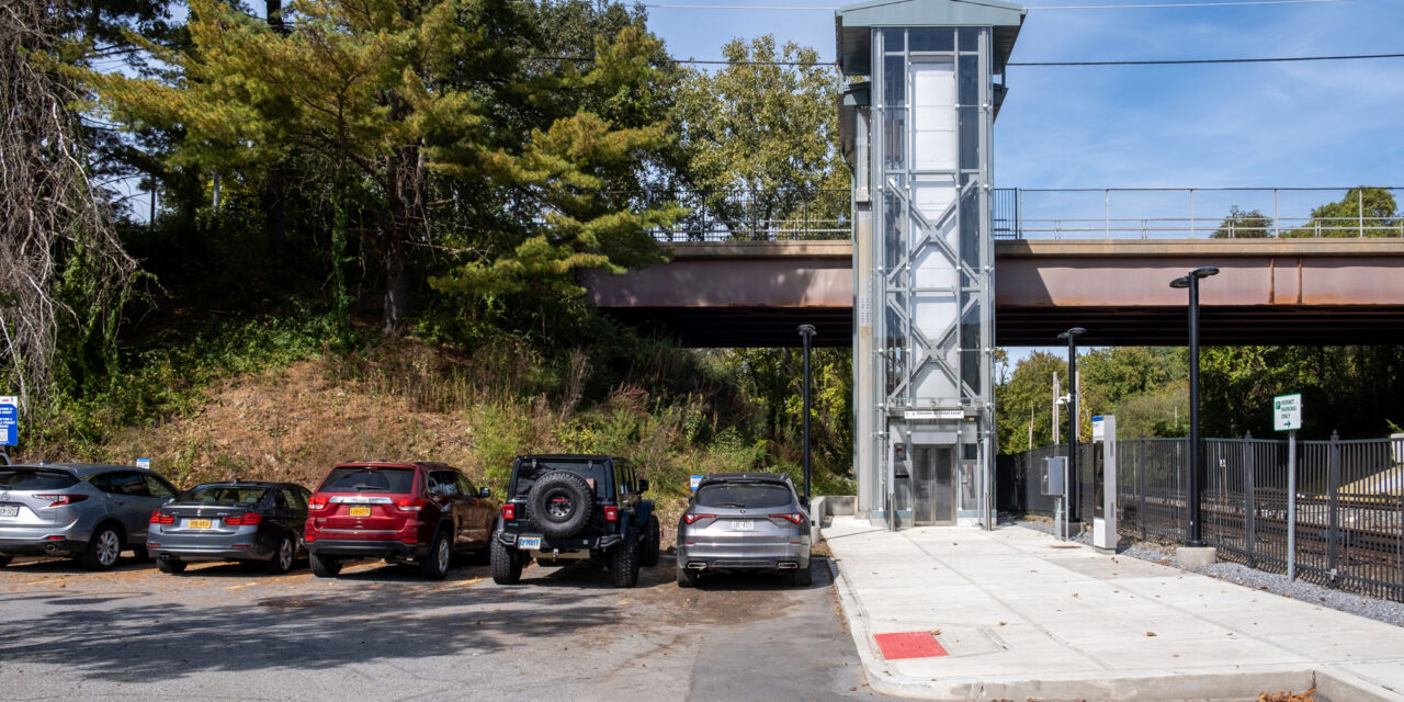 Elevator shaft enclosed by Bendheim's glass rainscreen system.